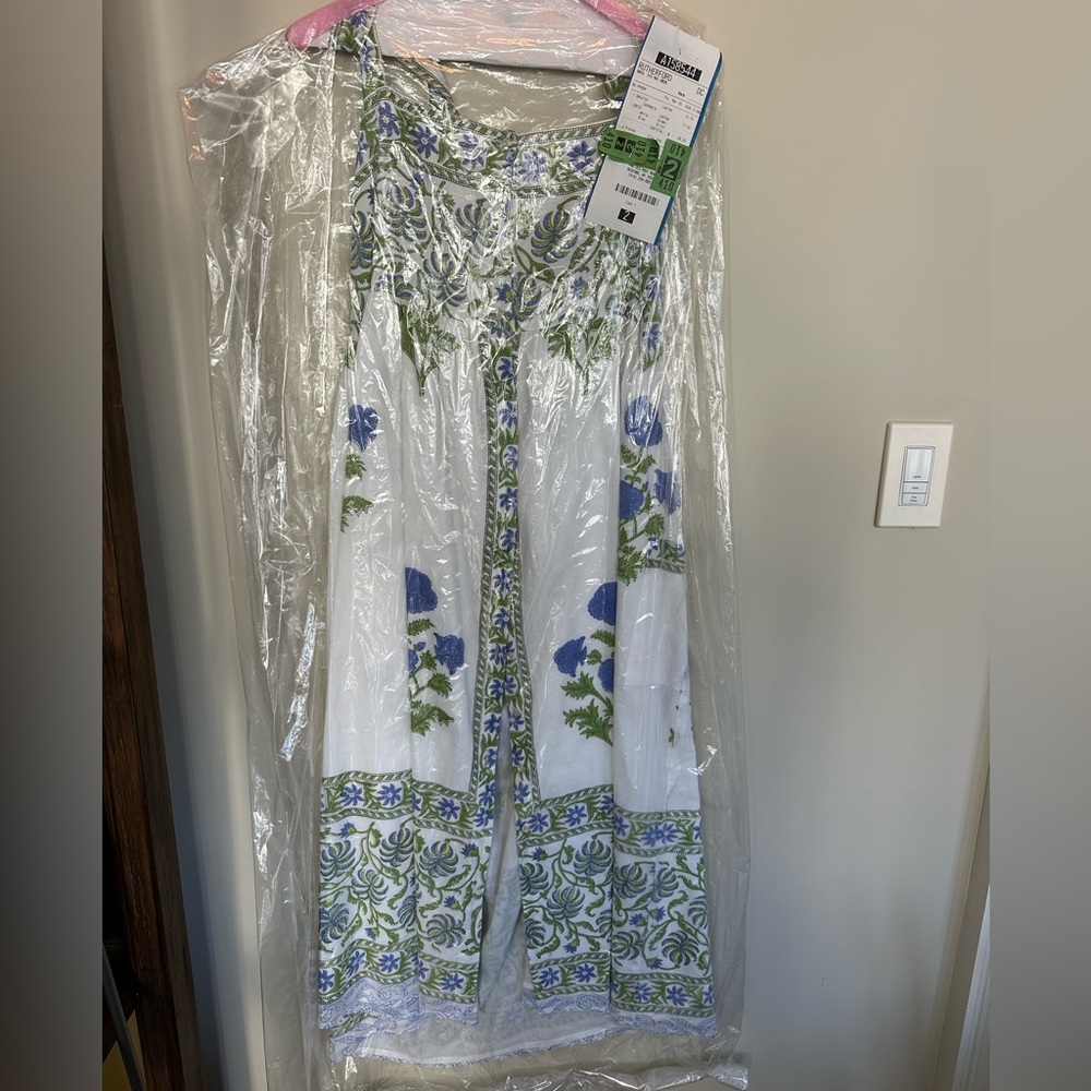 Juliet Dunn Tie Shoulder Midi Dress. Blue/White Floral. M. EUC - Picture 7 of 10